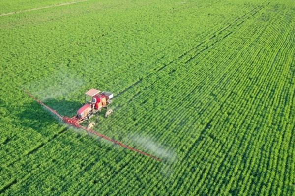 砜嘧精喹除草剂和代森锰锌混用 氨基寡糖素和嘧菌酯和代森锰锌三种药可以混合使用吗?